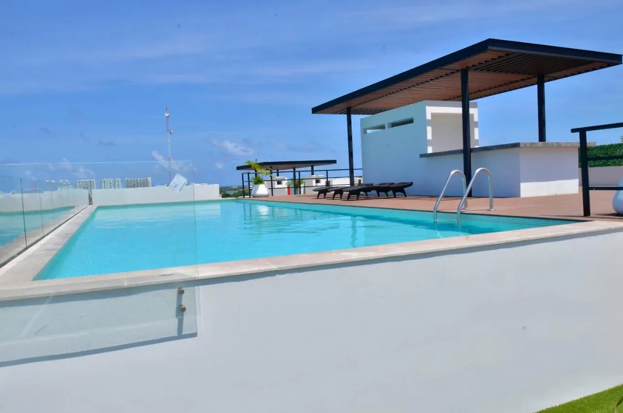 Takh Sea View Apartment كانكون المكسيك