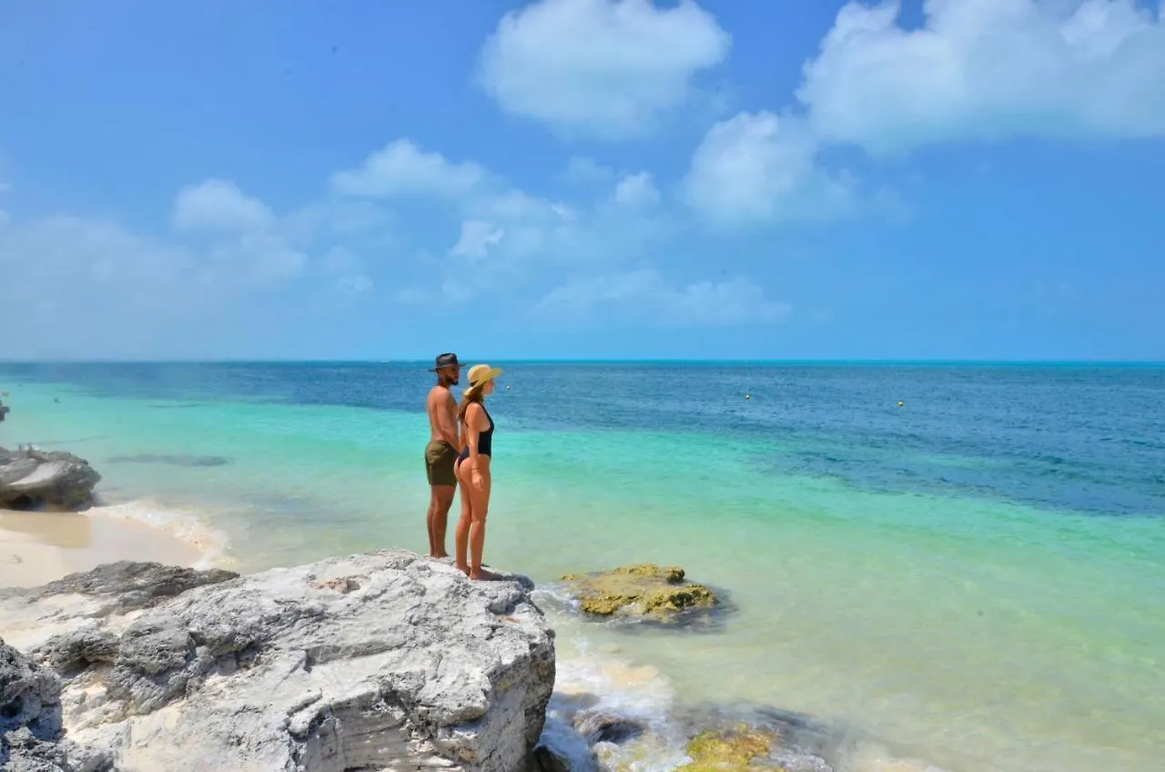 Takh Sea View Apartment Cancún 0*,